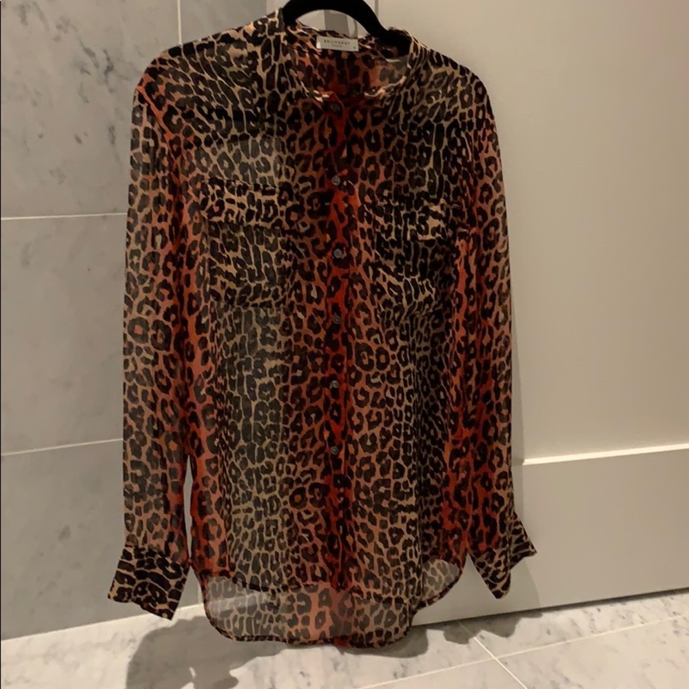 Equipment Femme Silk Leopard Top